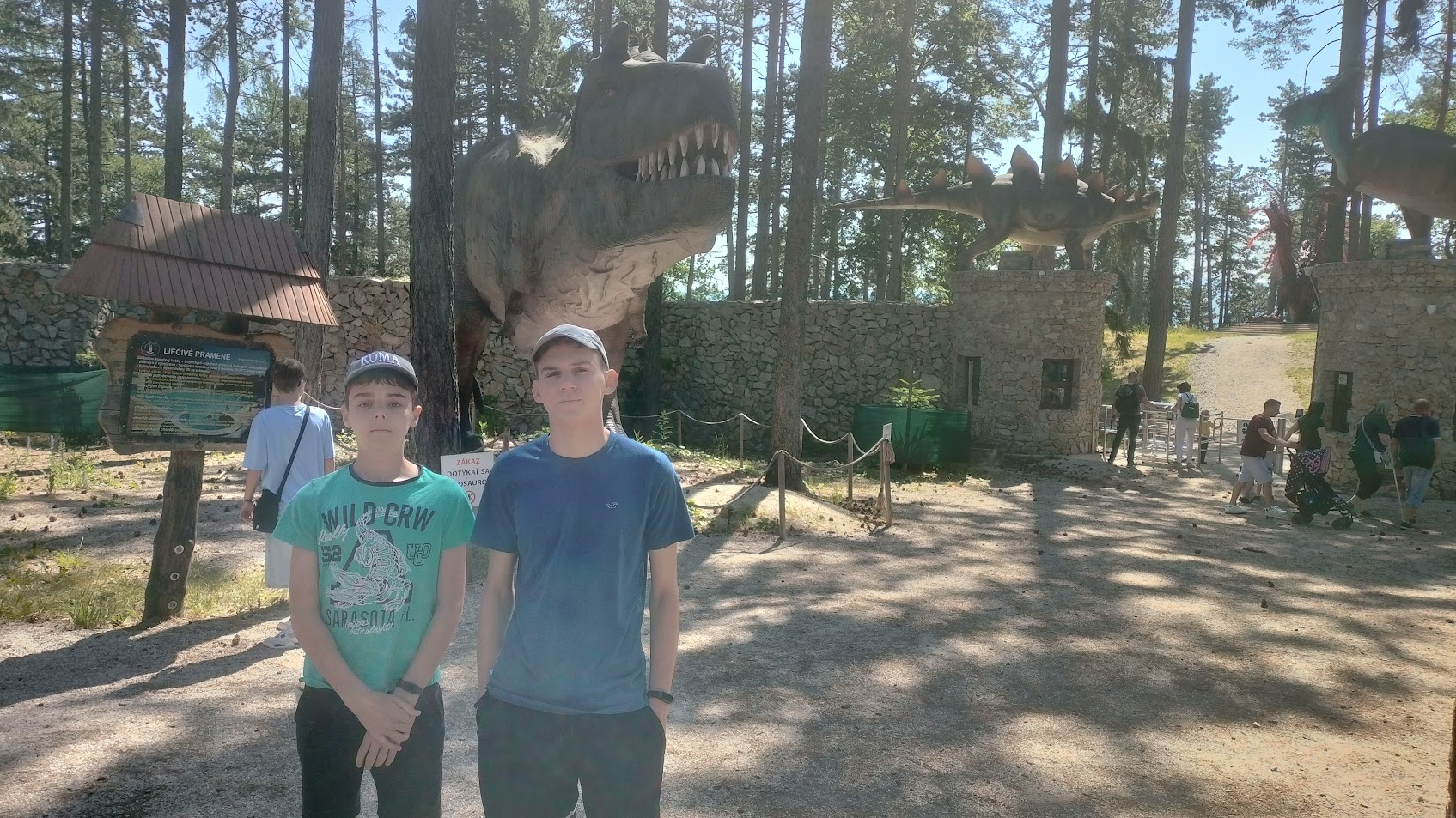 MDD  dinopark Bojnice_2025.jpg